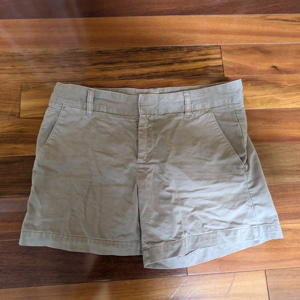 Lands' End Khaki Shorts (4)